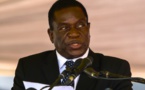 Zimbabwe: Mnangagwa de retour, arrestations dans l'entourage de Mugabe