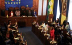 Bolivie : le Parlement autorise de nouvelles élections sans Evo Morales