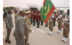 Le chef d’état-major général des Armées et son homologue algérien visitent le collège de défense du G5 Sahel